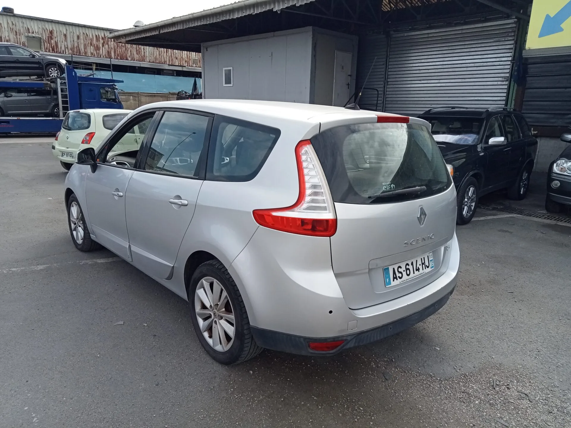RENAULT GRAND SCENIC III 2010 – Image 3