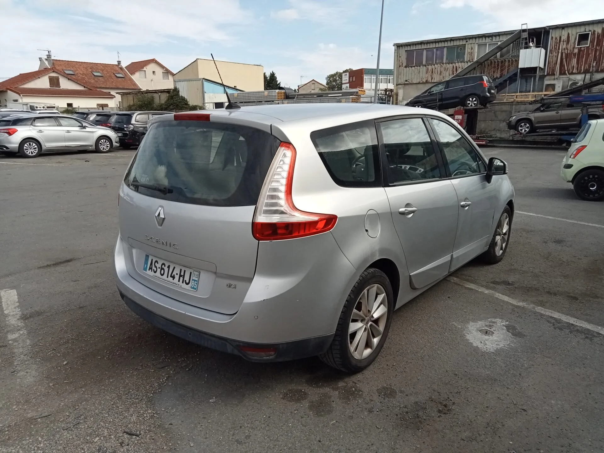 RENAULT GRAND SCENIC III 2010 – Image 4