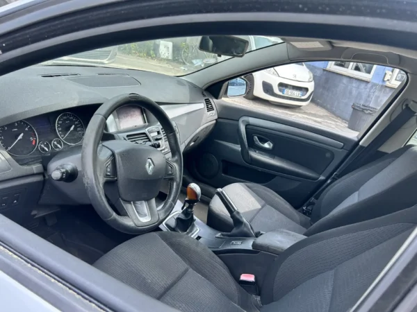RENAULT LAGUNA III 2010