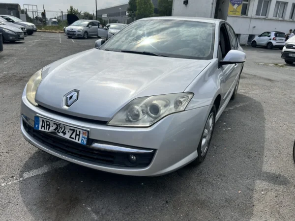 RENAULT LAGUNA III 2010