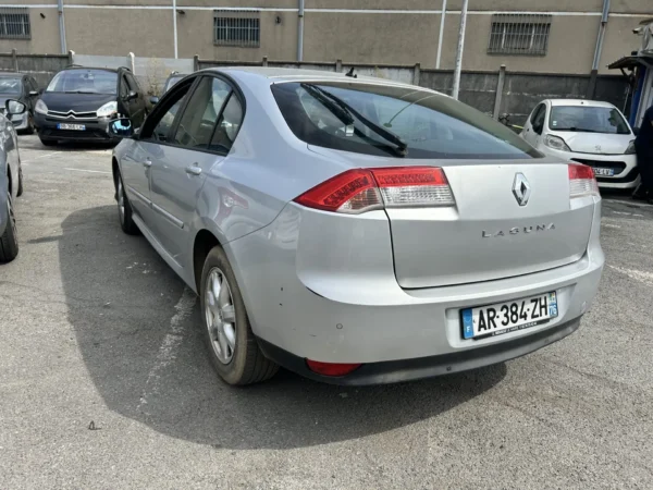 RENAULT LAGUNA III 2010