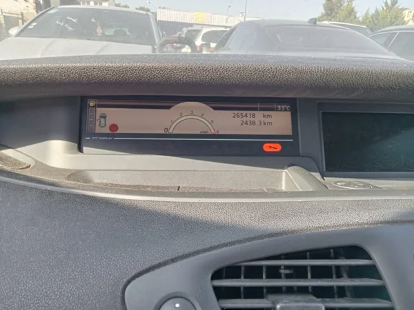 RENAULT GRAND SCENIC III Authentique 5 pl 2010