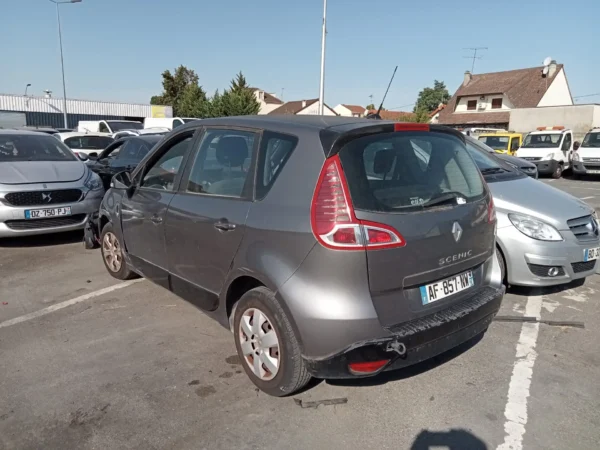 RENAULT GRAND SCENIC III Authentique 5 pl 2010