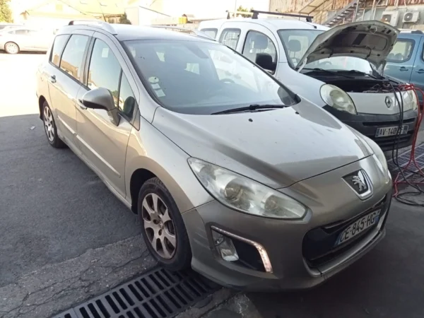 PEUGEOT 308 SW 2012