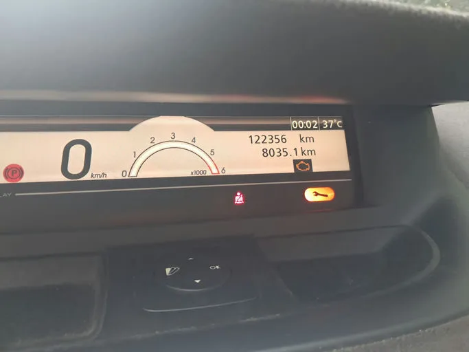 RENAULT GRAND SCENIC III Privilège 7 pl 2010 – Image 9