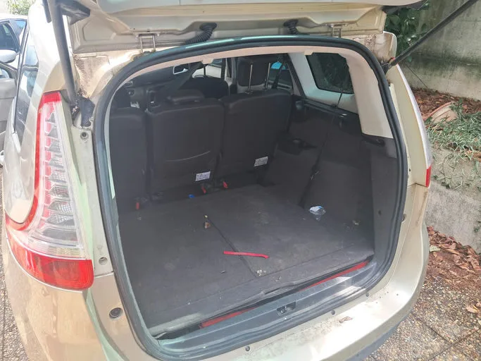 RENAULT GRAND SCENIC III Privilège 7 pl 2010 – Image 5