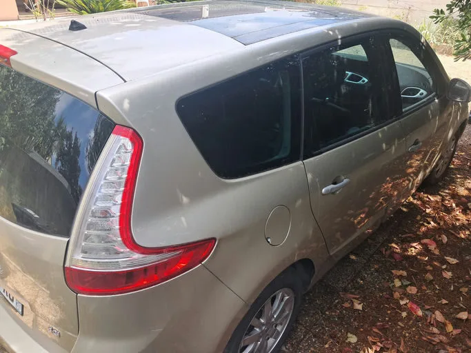 RENAULT GRAND SCENIC III Privilège 7 pl 2010 – Image 10