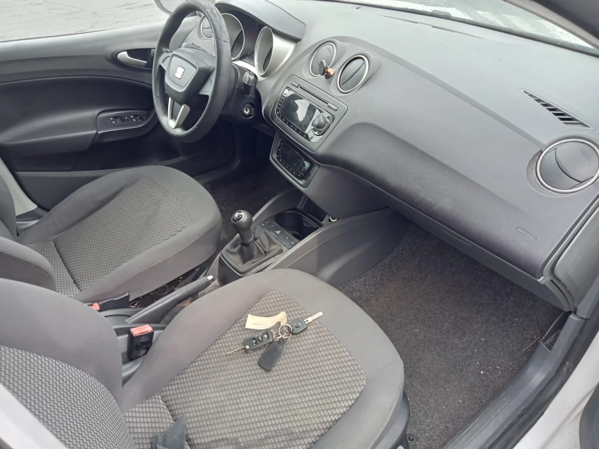 SEAT IBIZA Style 2011 – Image 5