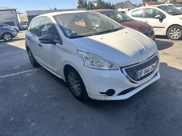 PEUGEOT 208 AFFAIRE PACK CD CLIM 2014