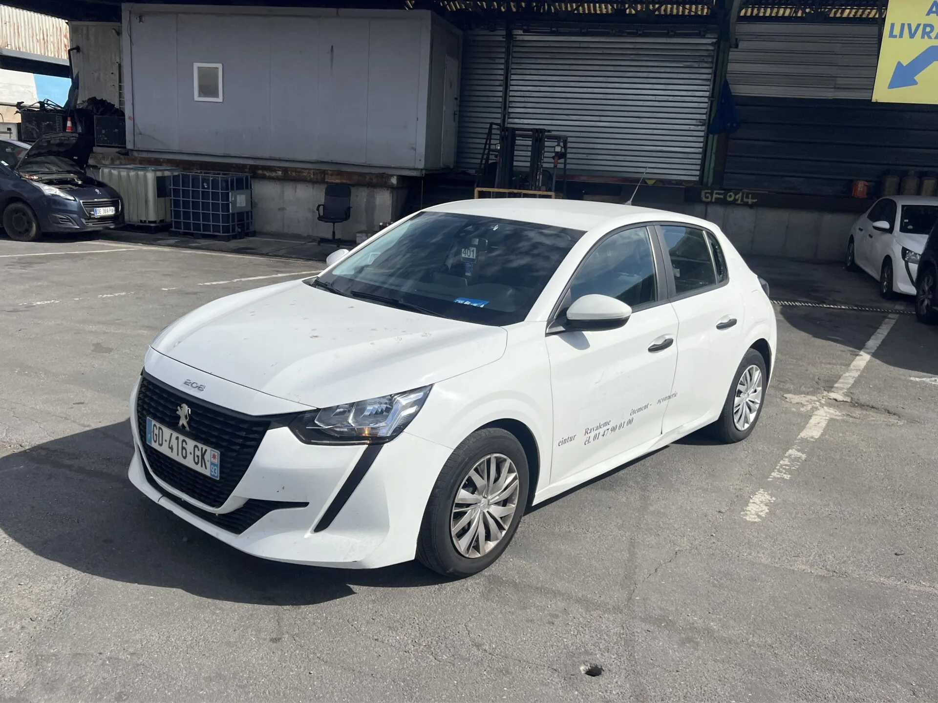 PEUGEOT 208 BUSINESS Active Business 2021 – Image 2