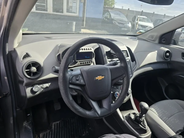 CHEVROLET AVEO LT 2013