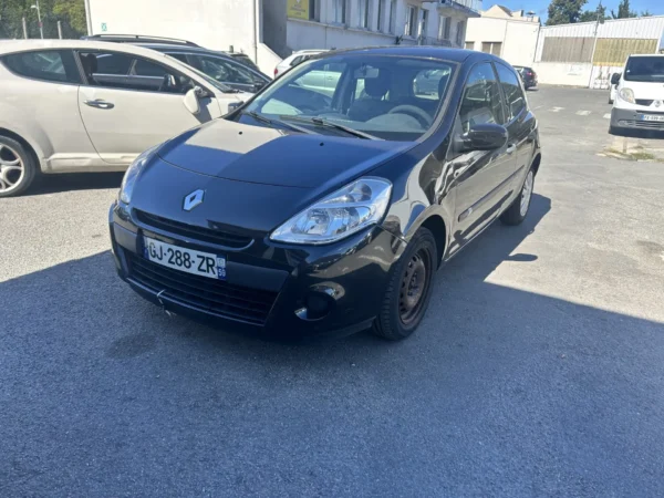 RENAULT CLIO III Exception TomTom Euro 5 2010