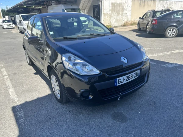 RENAULT CLIO III Exception TomTom Euro 5 2010