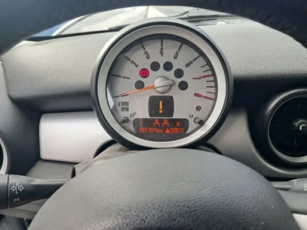 MINI MINI R56 One 2008