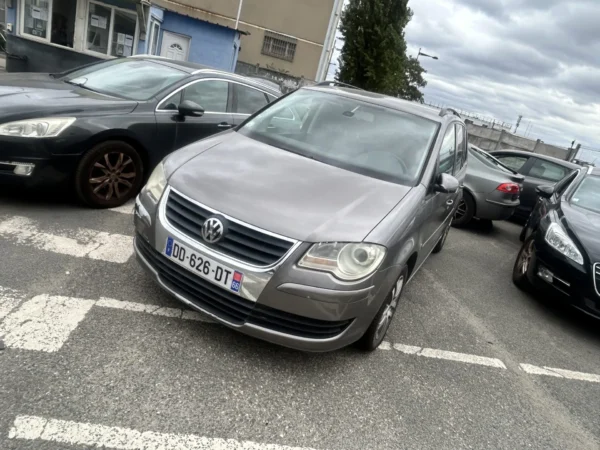 VOLKSWAGEN TOURAN Sportline 5pl 2007