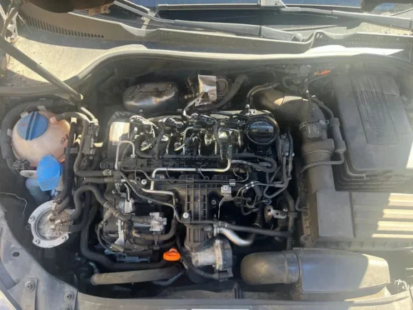 VOLKSWAGEN GOLF Confortline 2011