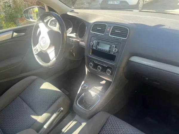 VOLKSWAGEN GOLF Confortline 2011