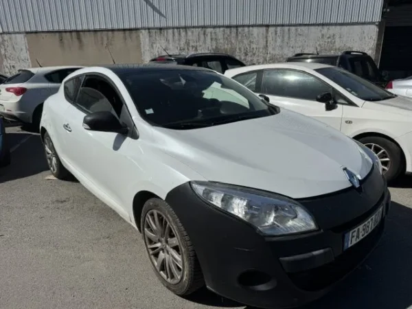 RENAULT MEGANE III COUPE 2011