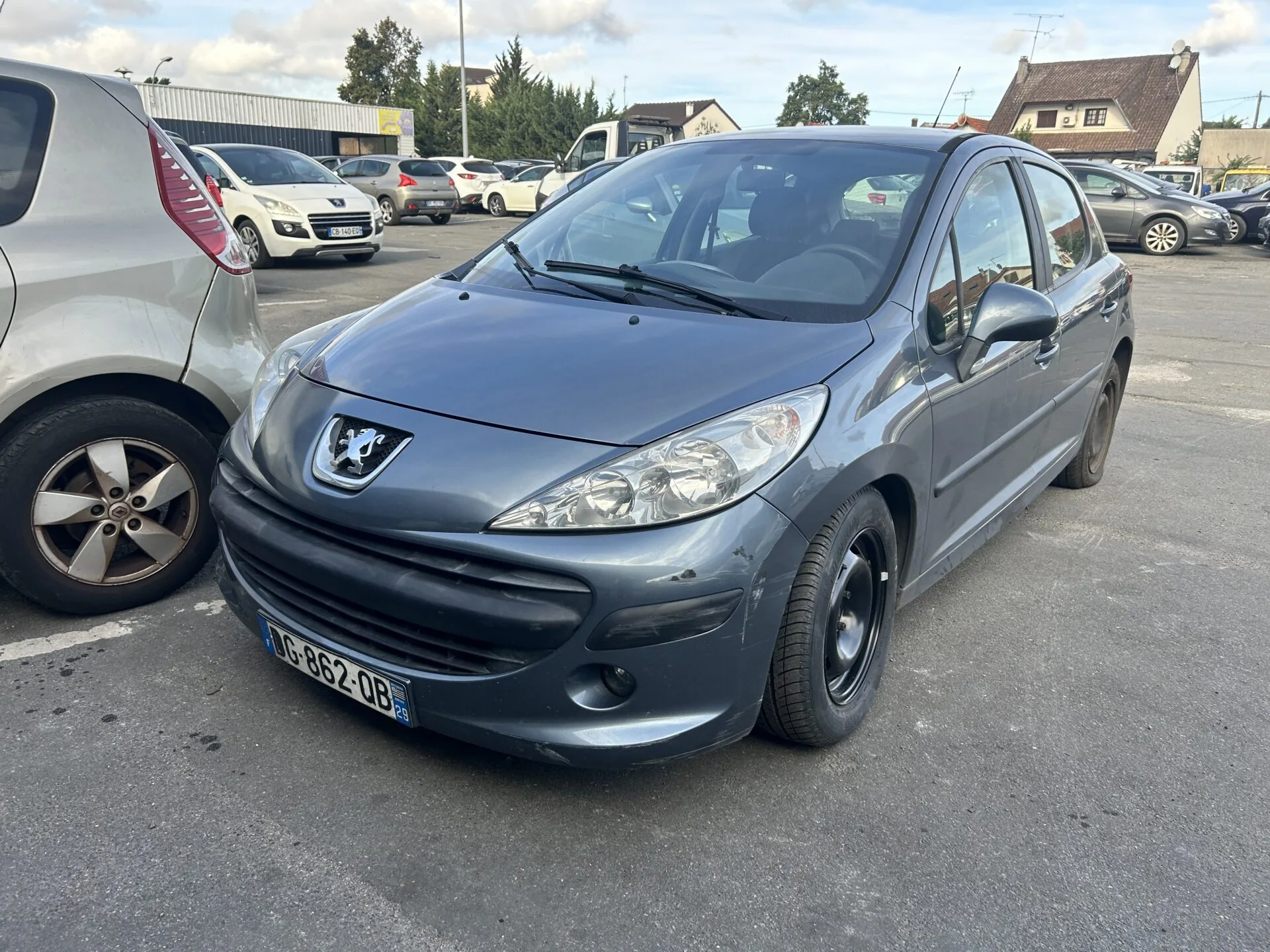 PEUGEOT 207 Premium 2010 – Image 2