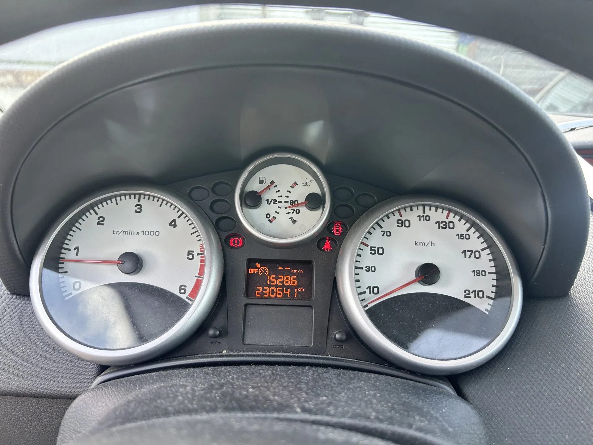 PEUGEOT 207 Premium 2010 – Image 5