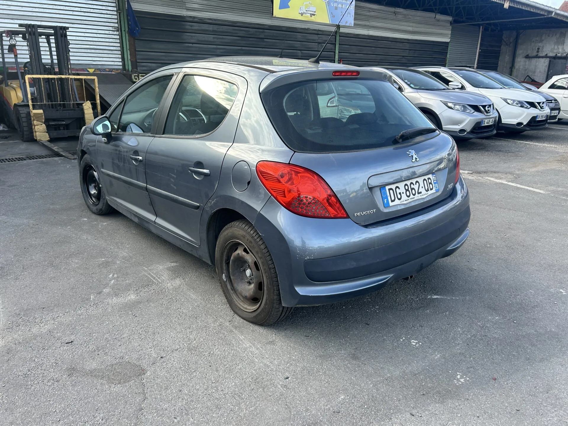 PEUGEOT 207 Premium 2010 – Image 4