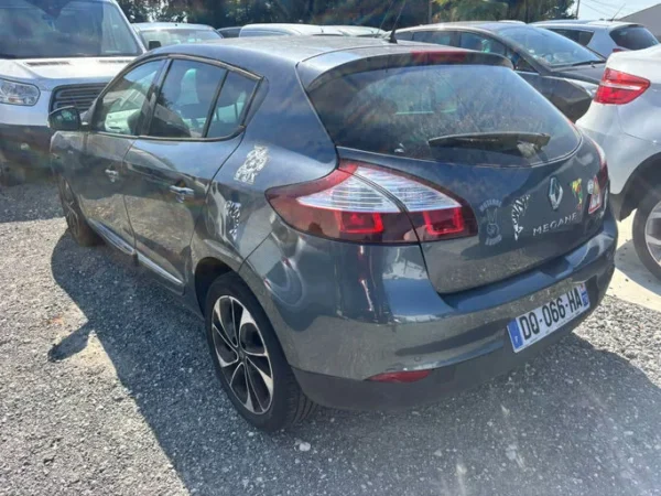 RENAULT MEGANE III BERLINE Bose EDC 2015