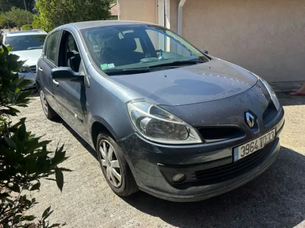 RENAULT CLIO III Pack Authentique 2006