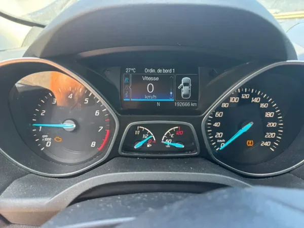 FORD KUGA Titanium 2015