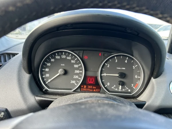 BMW SERIE 1 E87 Sport 2005