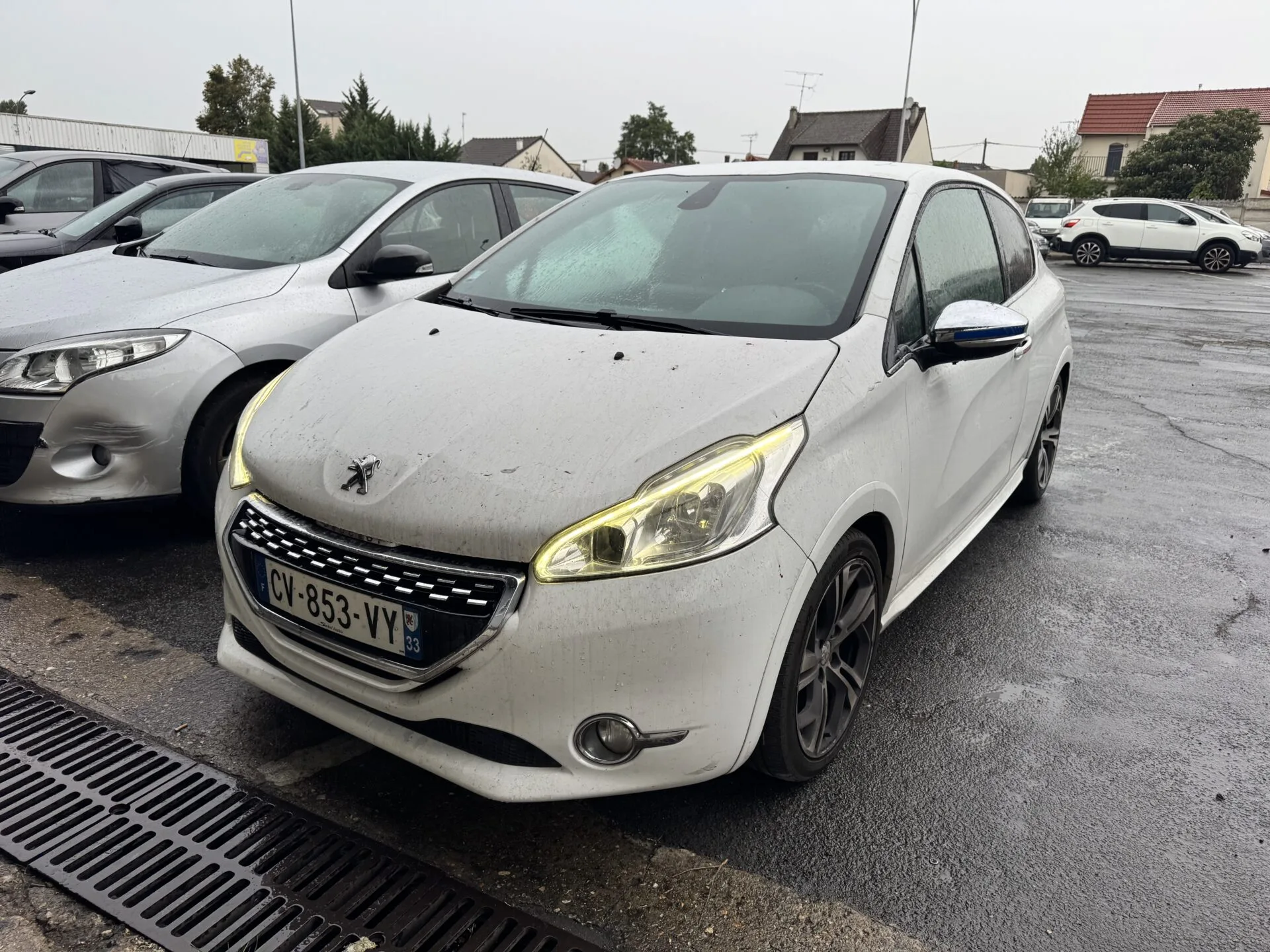 PEUGEOT 208 GTi 2013 – Image 2