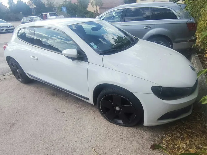 VOLKSWAGEN SCIROCCO Carat 2009 – Image 4