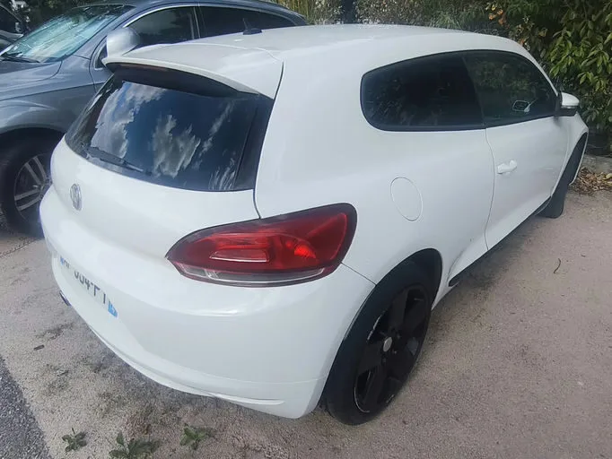VOLKSWAGEN SCIROCCO Carat 2009 – Image 3
