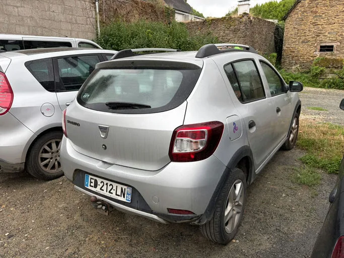 DACIA SANDERO Stepway Ambiance 2016 – Image 4
