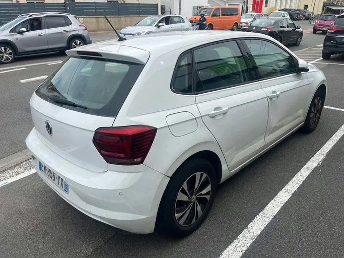 VOLKSWAGEN POLO BlueMotion 2018 – Image 6