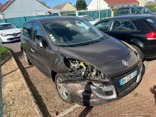 RENAULT SCENIC III Expression 2010