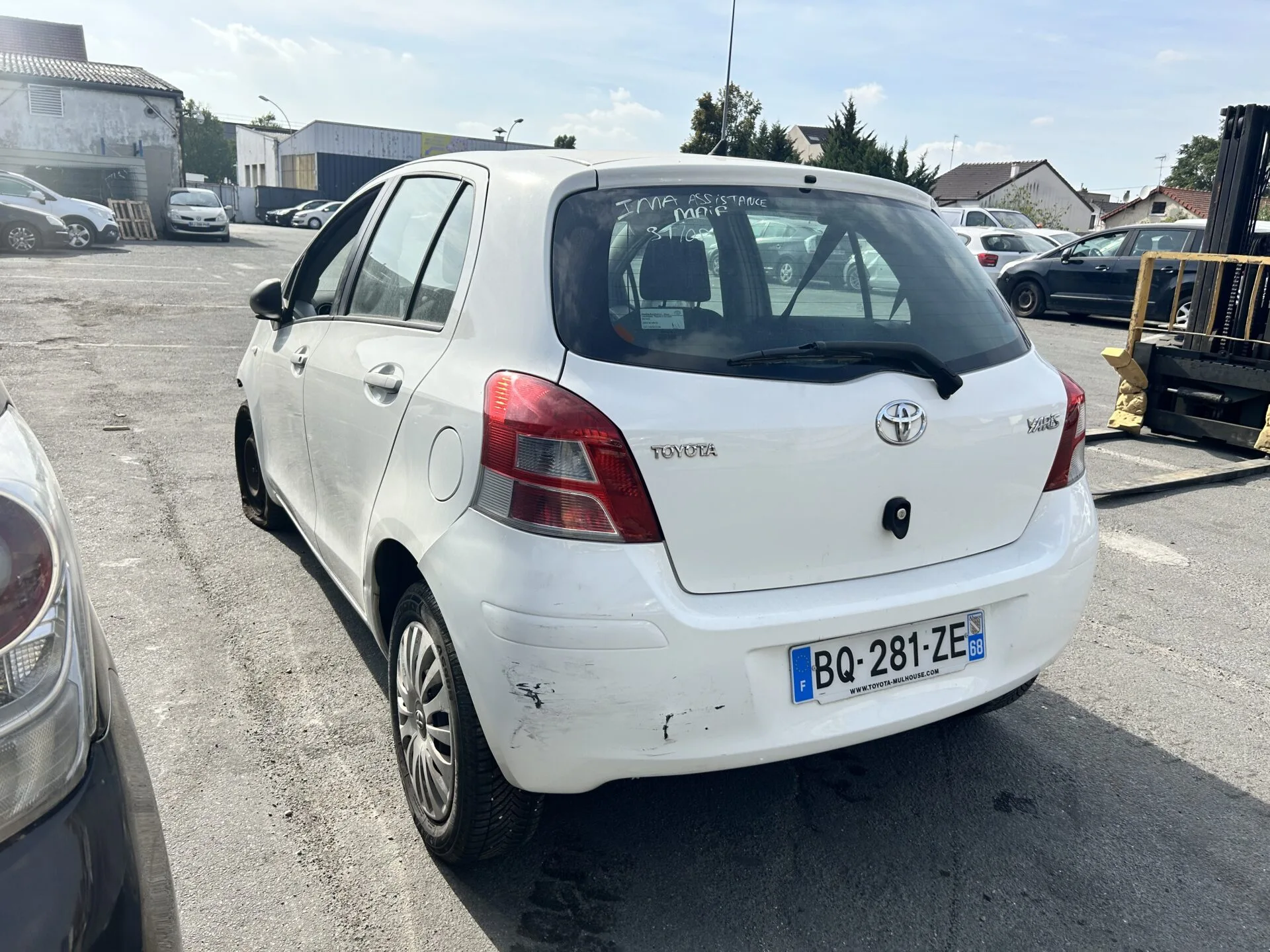TOYOTA YARIS Lounge 2011 – Image 3