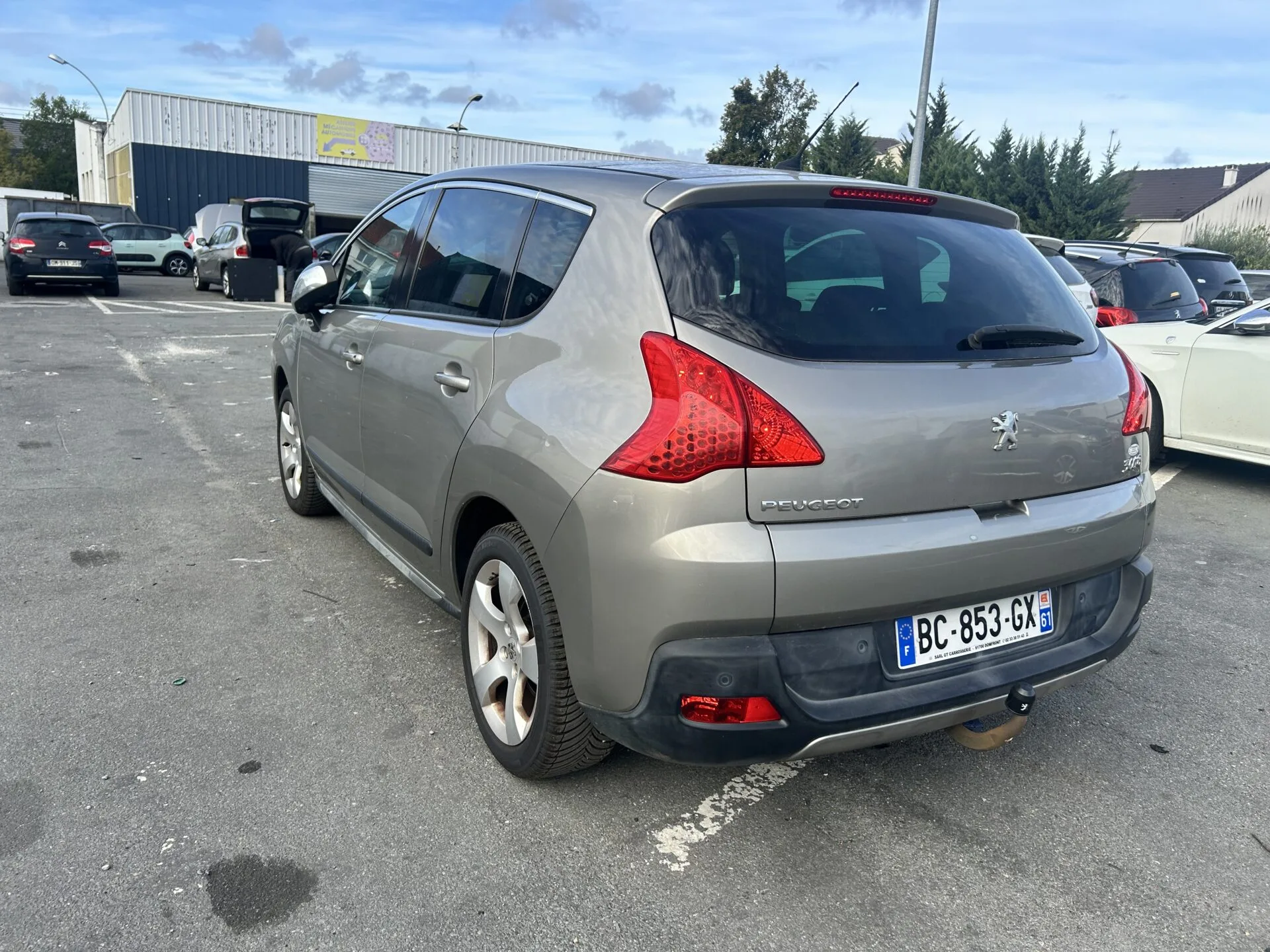 PEUGEOT 3008 Premium 2010 – Image 3