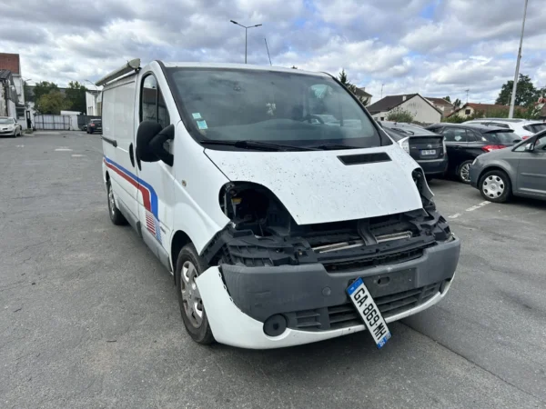 RENAULT TRAFIC FOURGON CONFORT 2012