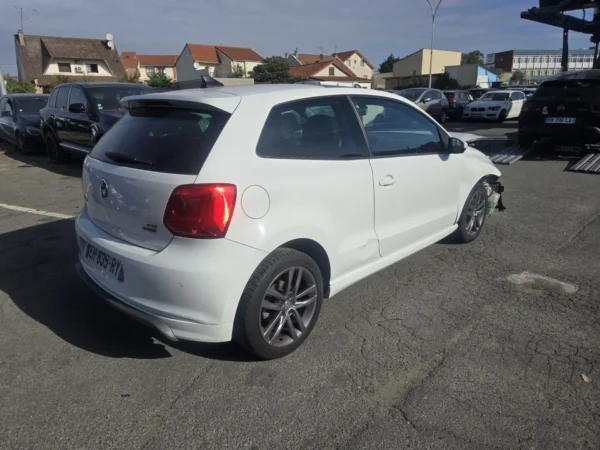 VOLKSWAGEN POLO R-line 2016