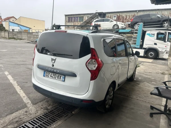 DACIA LODGY Stepway 2016