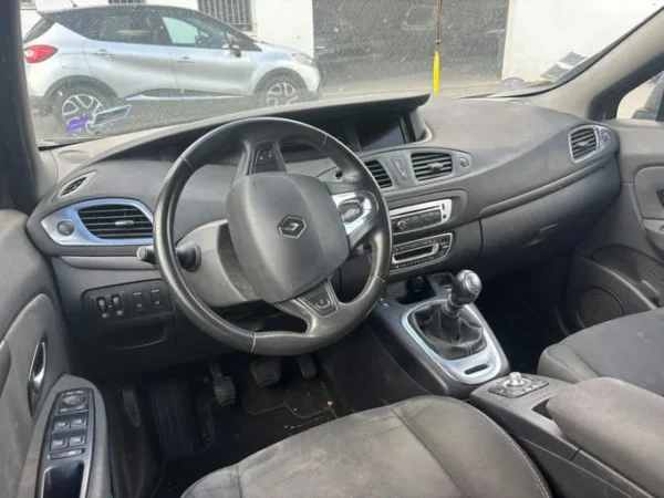 RENAULT SCENIC III Limited 2016