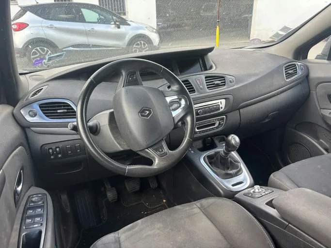RENAULT SCENIC III Limited 2016 – Image 10