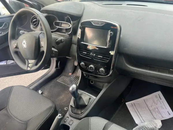 RENAULT CLIO IV Expression 2013