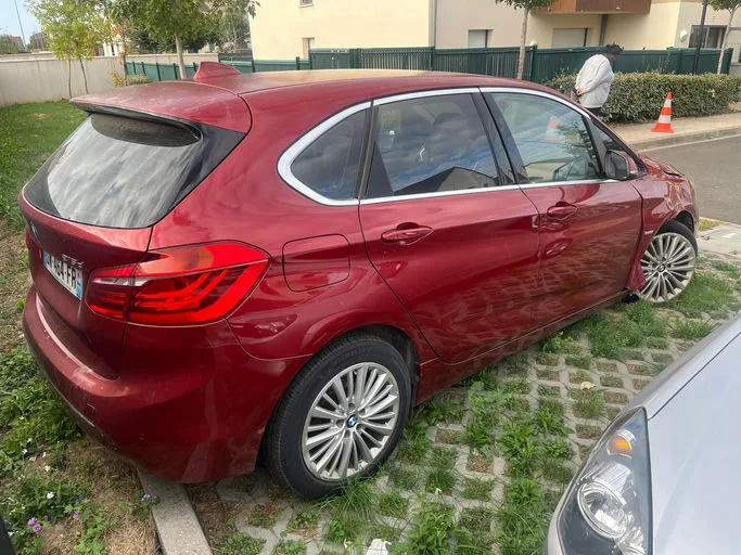 BMW SERIE 2 ACTIVE TOURER F45 Luxury 2015 – Image 3