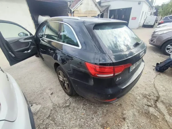 AUDI A4 AVANT Sport 2017