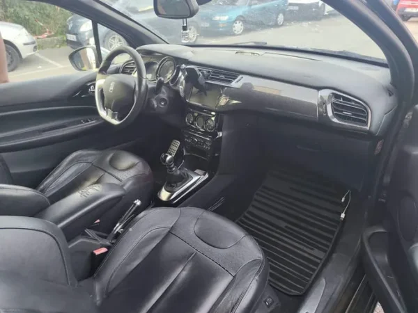 CITROEN DS3 Sport Chic 2012