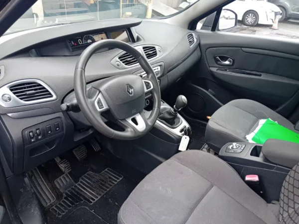 RENAULT GRAND SCENIC III Jade Euro 5 5 pl 2011 2012