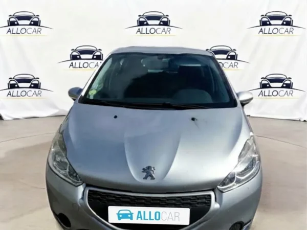 PEUGEOT 208 Access 2012