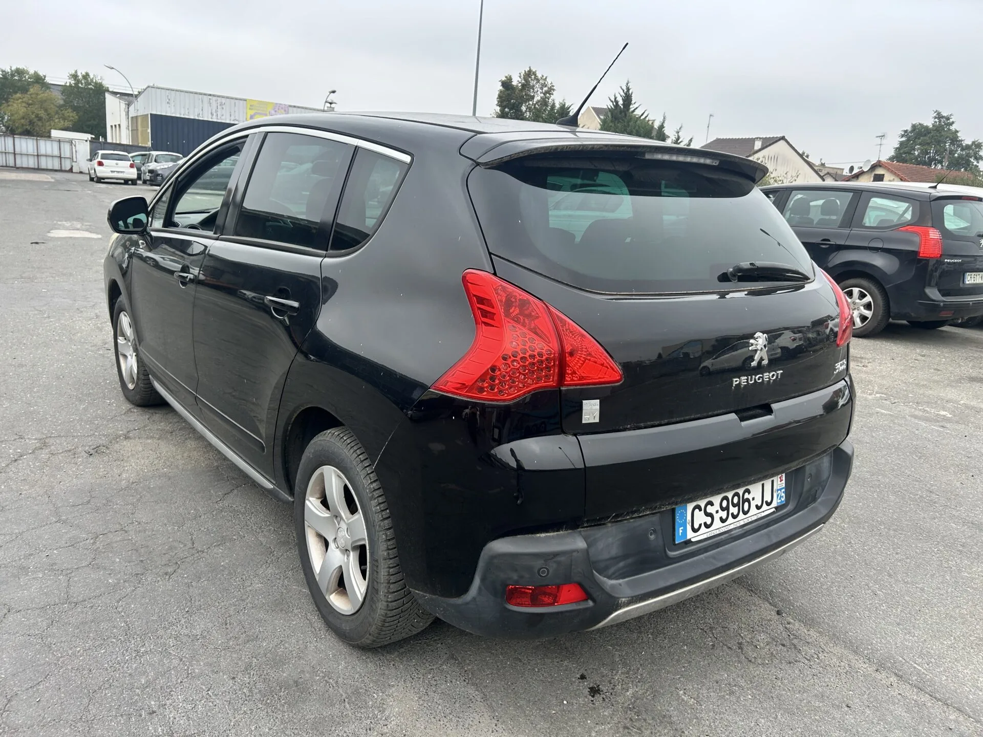 PEUGEOT 3008 HYBRID4 2013 – Image 3