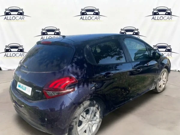 PEUGEOT 208 Style 2016
